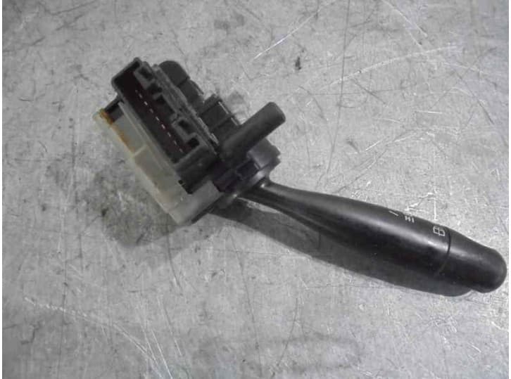 Recambio de mando limpia para toyota yaris verso (_p2_) 1.3 (ncp20_, ncp22_) referencia OEM IAM 3