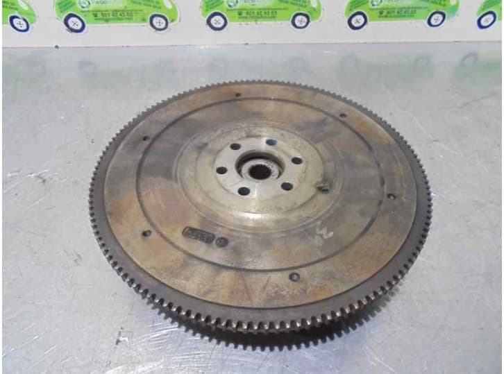 Recambio de kit embrague para daewoo lanos (klat) 1.3 referencia OEM IAM 6