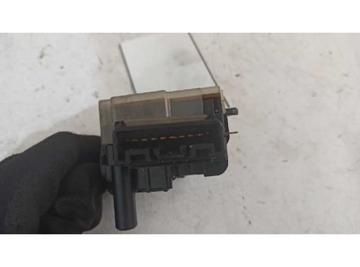 Recambio de mando limpia para toyota yaris (_p1_) 1.3 (ncp10_, scp12_) referencia OEM IAM 3