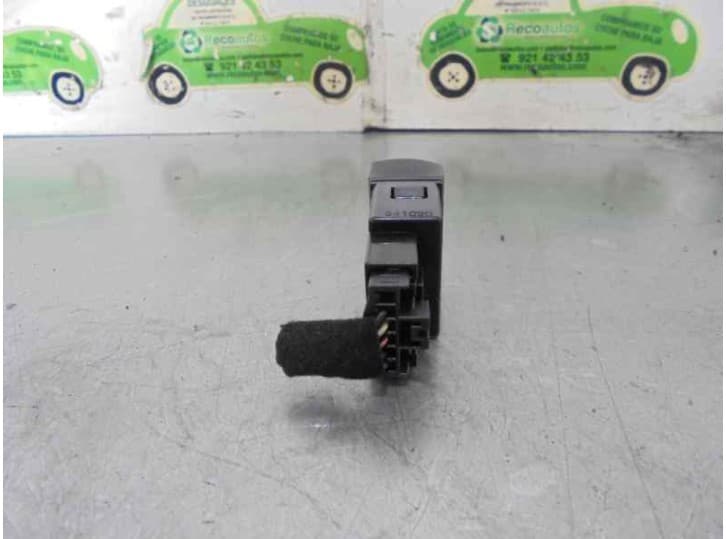 Recambio de boton regulador luces-no usar para kia picanto i (sa) 1.1 referencia OEM IAM 4