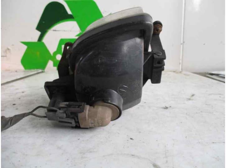 Recambio de faro antiniebla izquierdo para hyundai getz (tb) 1.3 i referencia OEM IAM 2