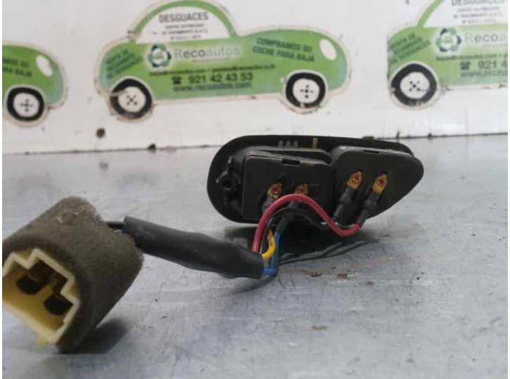 Recambio de mando para hyundai sonata iv (ef) 2.4 16v referencia OEM IAM 935553D010 2