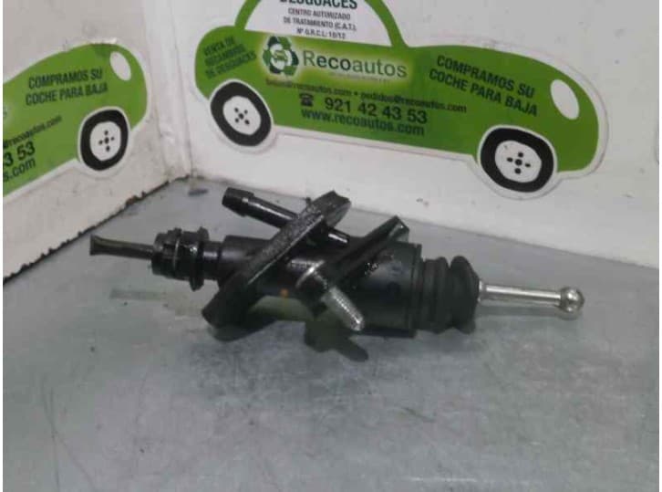 Recambio de bomba embrague para opel corsa c (x01) 1.2 (f08, f68) referencia OEM IAM 9126216