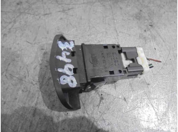 Recambio de warning para nissan primera hatchback (p12) 1.9 dci referencia OEM IAM 06016 3