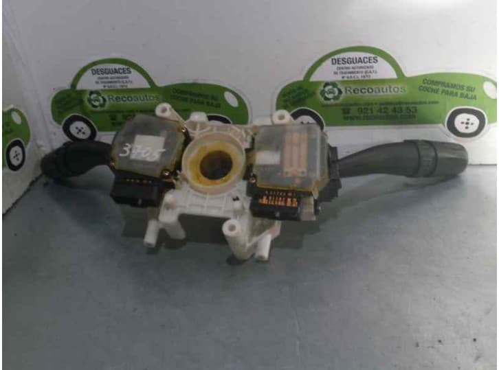 Recambio de mando luces para hyundai elantra iii sedán (xd) 2.0 crdi referencia OEM IAM 2