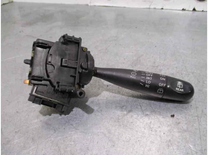 Recambio de mando limpia para toyota yaris (_p1_) 1.3 (scp12_, scp13_) referencia OEM IAM