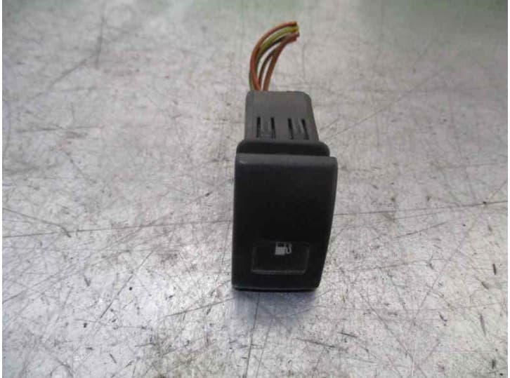 Recambio de boton apertura deposito para tata safari (42_fd) 2.0 tdi referencia OEM IAM