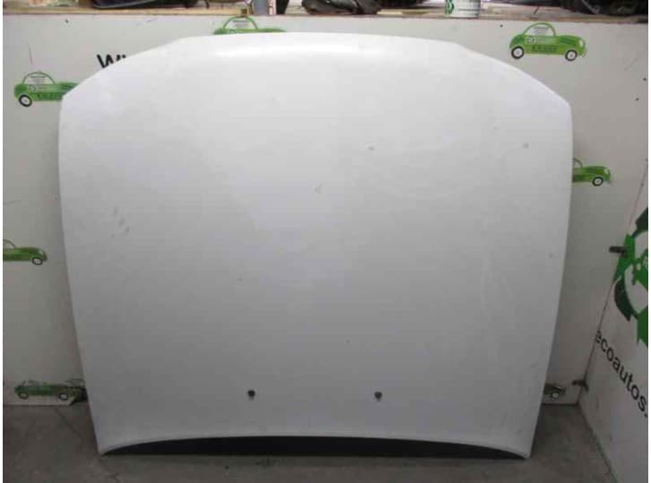 Recambio de capot para daewoo nexia 1.5 (08, 68) referencia OEM IAM K96191850A BLANCO