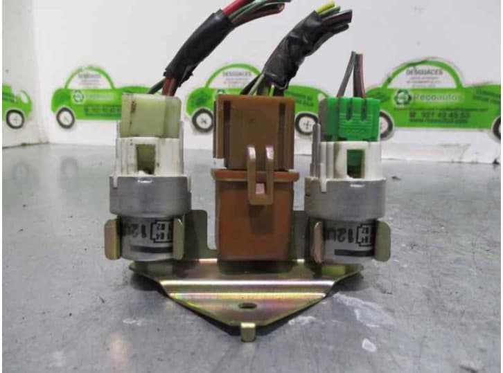 Recambio de caja reles / fusibles para subaru forester (sf_) 2.0 awd (sf5) referencia OEM IAM