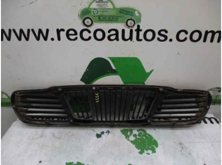 Recambio de rejilla delantera para daewoo lanos (klat) 1.5 referencia OEM IAM 96303229 2