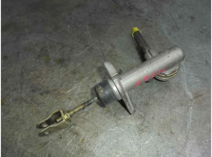 Recambio de bomba embrague para ford fiesta iii (gfj) 1.4 referencia OEM IAM 3