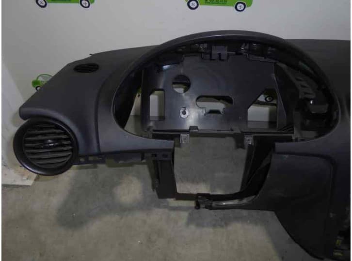 Recambio de salpicadero para seat ibiza iii (6l1) 1.4 16v referencia OEM IAM 2