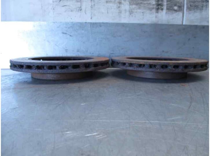 Recambio de disco freno delantero para tata indica 1.4 td referencia OEM IAM 3