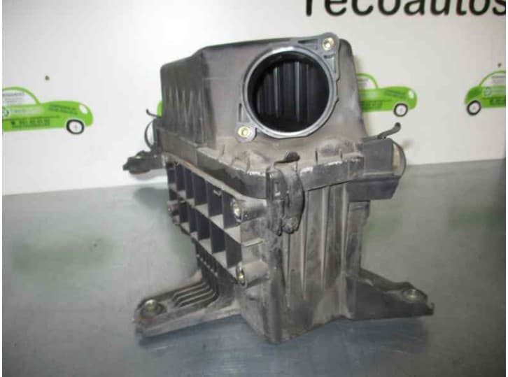 Recambio de filtro aire para kia rio ii (jb) 1.5 crdi referencia OEM IAM 281101G100505311 2