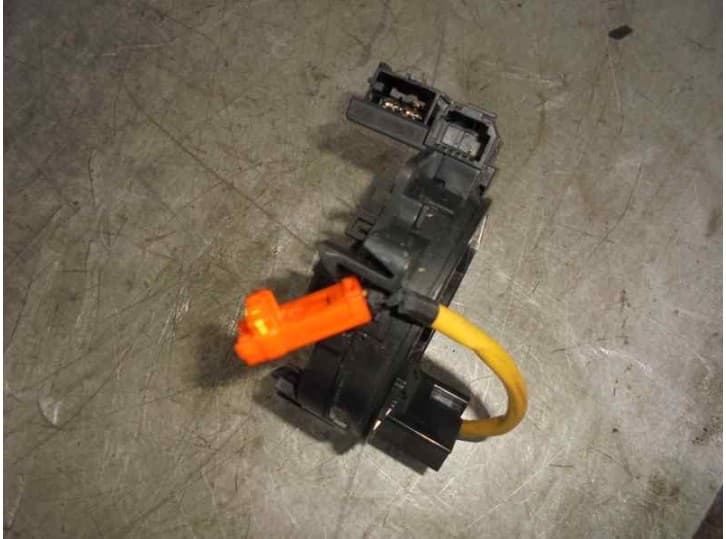 Recambio de anillo airbag para toyota yaris (_p9_) 1.3 vvt-i (scp90_) referencia OEM IAM 3