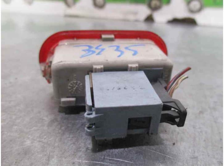Recambio de piloto lateral derecho para seat toledo ii (1m2) 1.9 tdi referencia OEM IAM 2