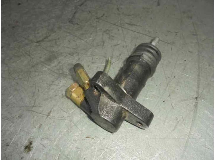 Recambio de bombin embrague para kia joice (mte1p) 2.0 referencia OEM IAM 41610M2001 2