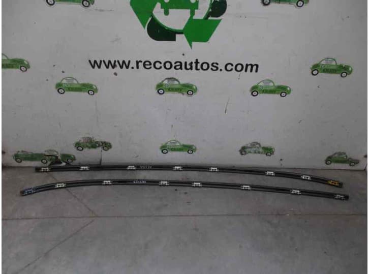 Recambio de embellecedor para hyundai i30 (fd) 1.4 referencia OEM IAM 2