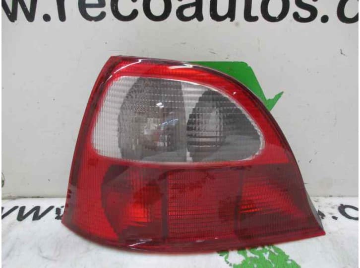 Recambio de piloto trasero izquierdo para mg zr 105 referencia OEM IAM