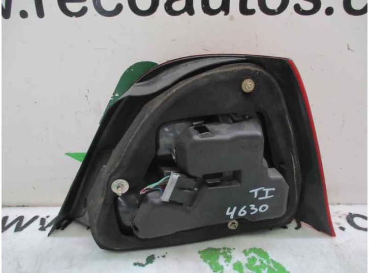 Recambio de piloto trasero izquierdo para mg zr 105 referencia OEM IAM 2
