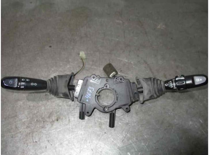 Recambio de mando luces para daewoo nubira sedán (j200) 1.6 referencia OEM IAM