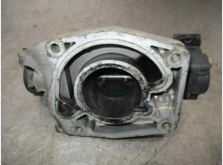 Recambio de caja mariposa para ford ka (rb_) 1.3 i referencia OEM IAM 95BT9B989 361125 4