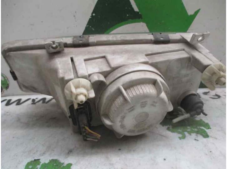 Recambio de faro derecho para skoda felicia ii (6u1) 1.9 d referencia OEM IAM 2
