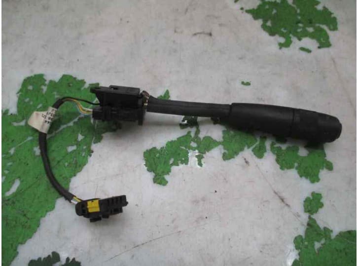 Recambio de mando radio volante para peugeot 607 (9d, 9u) 2.2 hdi referencia OEM IAM