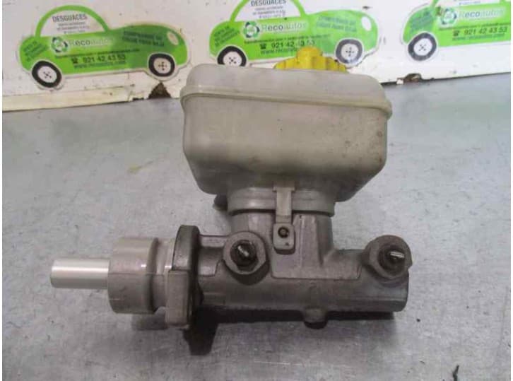 Recambio de bomba freno para seat leon (1m1) 1.6 referencia OEM IAM  21027022 BOSCH