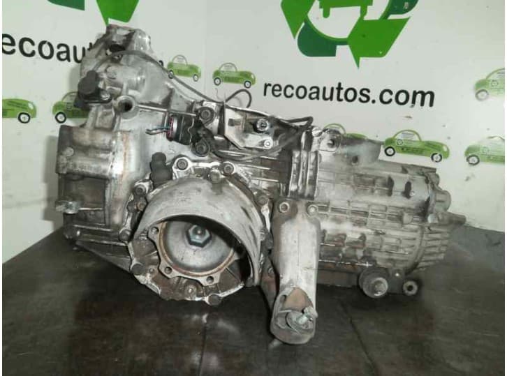 Recambio de caja cambios para audi a4 b5 (8d2) 2.4 referencia OEM IAM DHU DHU13038