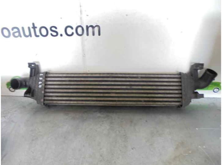 Recambio de intercooler para volvo v50 (545) 2.0 d referencia OEM IAM