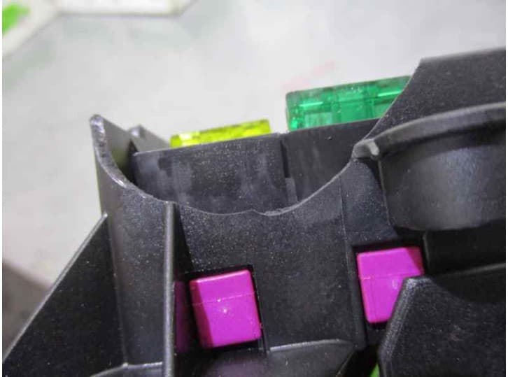 Recambio de caja reles / fusibles para audi a4 b6 (8e2) 1.9 tdi referencia OEM IAM  2716614 3