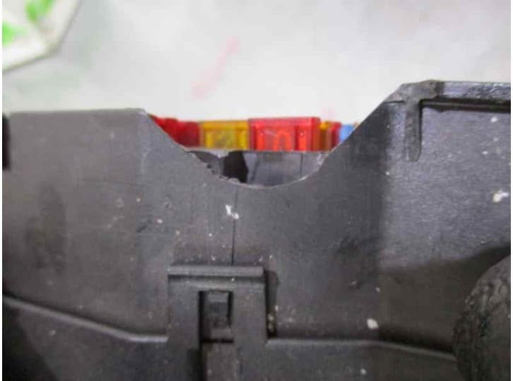 Recambio de caja reles / fusibles para audi a4 b6 (8e2) 1.9 tdi referencia OEM IAM  2716614 4