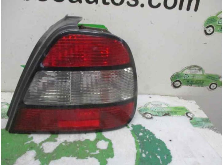 Recambio de piloto trasero derecho para daewoo leganza (klav) 2.0 16v referencia OEM IAM