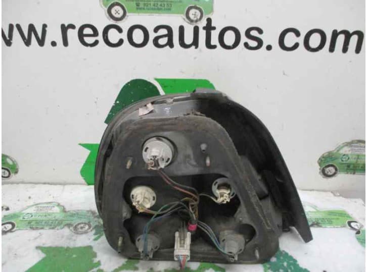 Recambio de piloto trasero derecho para daewoo leganza (klav) 2.0 16v referencia OEM IAM 2