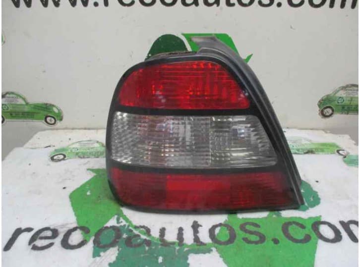 Recambio de piloto trasero izquierdo para daewoo leganza (klav) 2.0 16v referencia OEM IAM