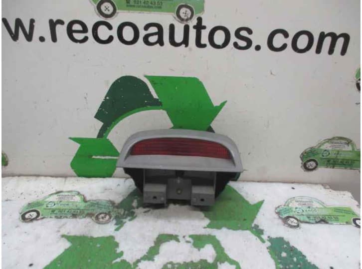 Recambio de luz central de freno para kia rio i hatchback (dc) 1.3 referencia OEM IAM