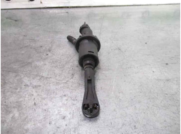 Recambio de bomba embrague para peugeot 407 sw (6e_, 6d_) 1.6 hdi 110 referencia OEM IAM 2