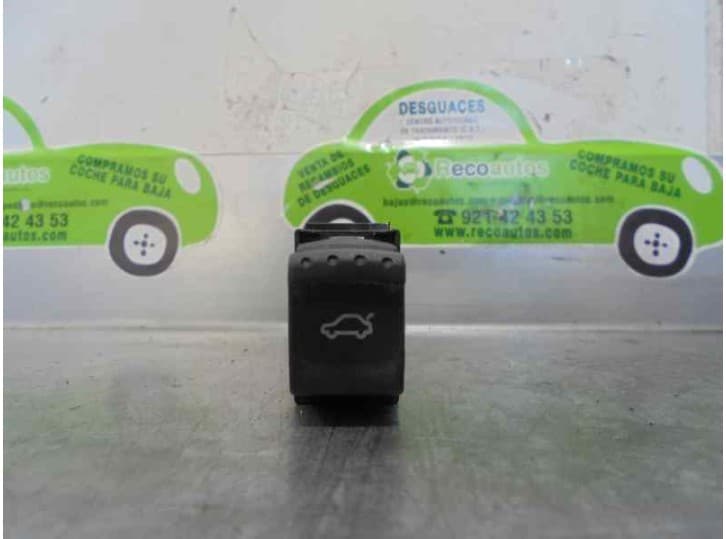 Recambio de mando para volkswagen passat b5.5 (3b3) 1.9 tdi referencia OEM IAM 1J0959831A
