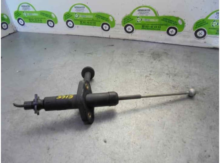 Recambio de bomba embrague para fiat punto (188_) 1.3 jtd 16v referencia OEM IAM