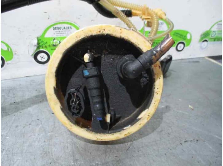 Recambio de aforador para bmw 1 (e87) 120 d referencia OEM IAM 16117159162 2