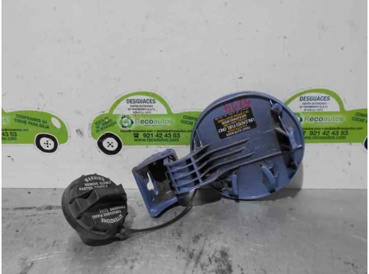 Recambio de tapa exterior combustible para kia picanto i (sa) 1.0 referencia OEM IAM   AZUL 2