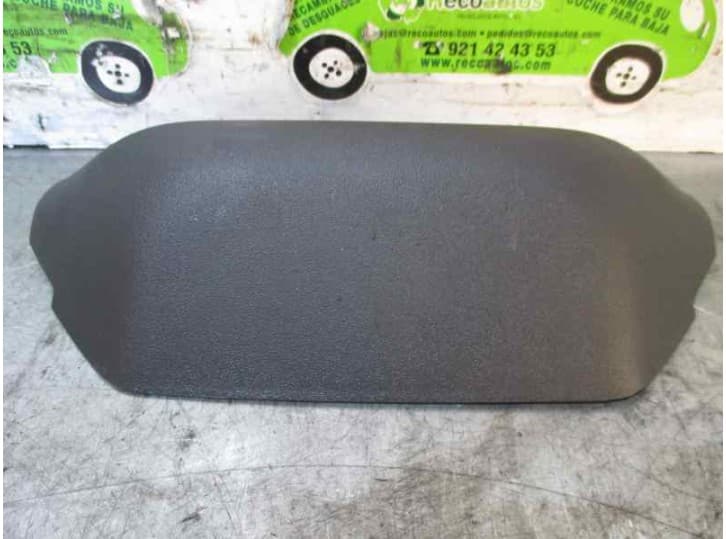 Recambio de luz central de freno para toyota yaris (_p1_) 1.4 d-4d (nlp10_) referencia OEM IAM 4