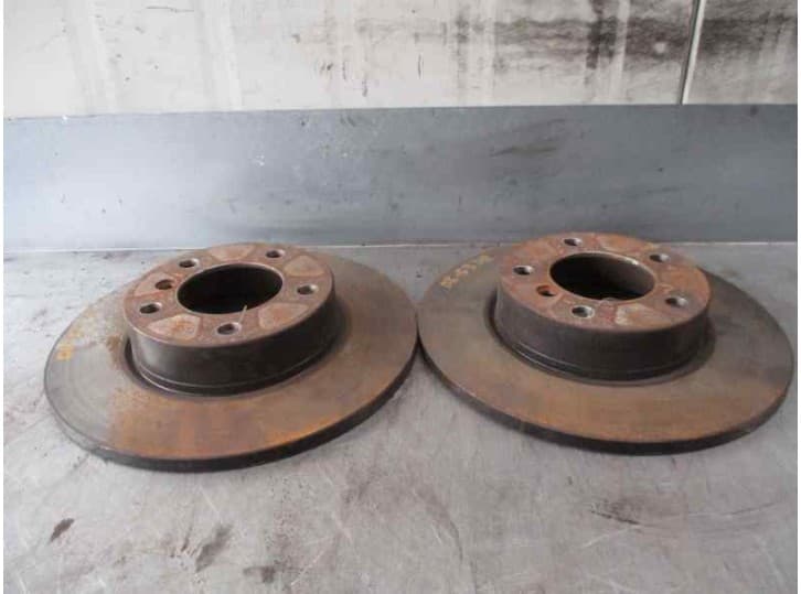 Recambio de disco freno delantero para bmw 3 compact (e36) 318 tds referencia OEM IAM 2