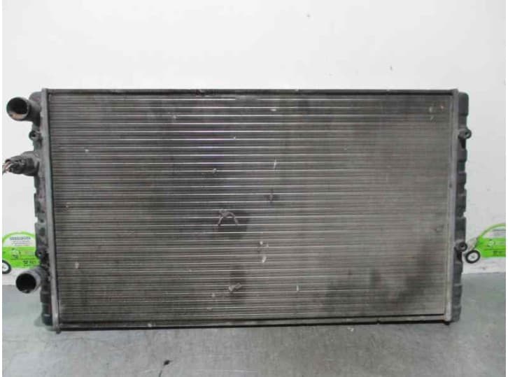 Recambio de radiador agua para volkswagen polo iii (6n1) 75 1.6 referencia OEM IAM