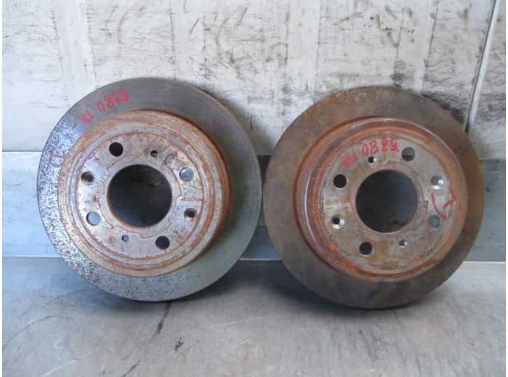 Recambio de disco freno trasero para mg mg zs 120 referencia OEM IAM LB2204101 2