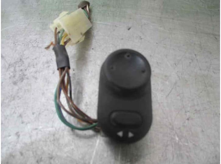 Recambio de mando retrovisor para daewoo aranos 1.8 referencia OEM IAM