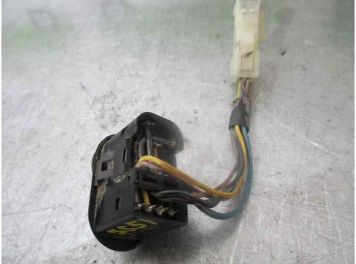 Recambio de mando retrovisor para daewoo aranos 1.8 referencia OEM IAM 2