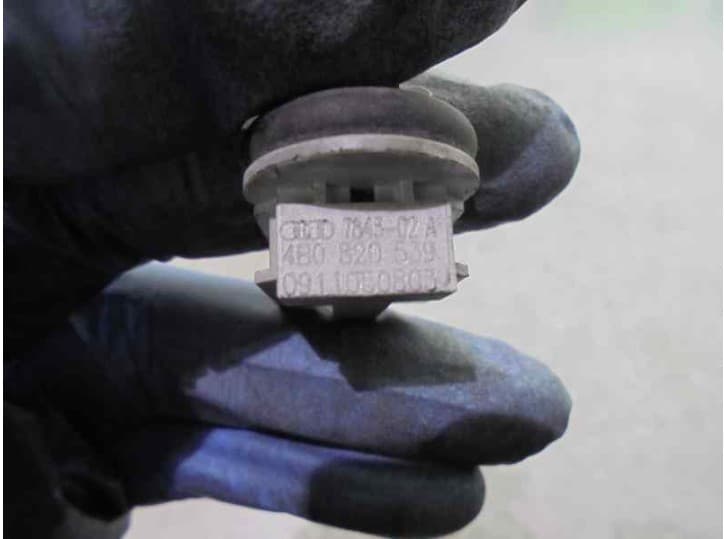 Recambio de sensor para seat leon (1p1) 1.9 tdi referencia OEM IAM 4B0820539 0911050803 3