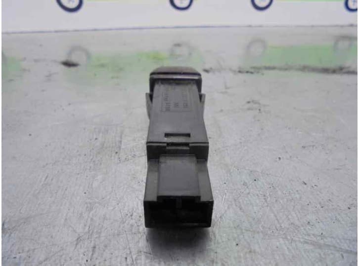 Recambio de warning para volvo c30 (533) t5 referencia OEM IAM 30739296 07W115 2